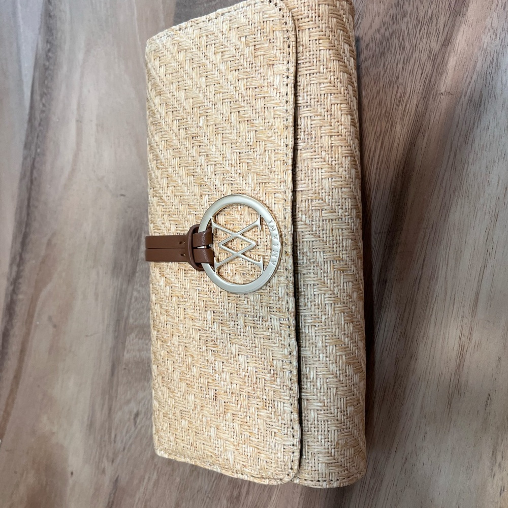 NWT Amiani Clutch